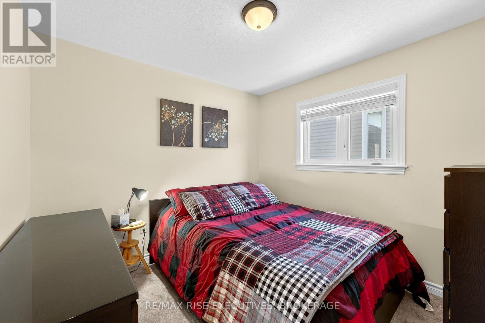 130 Brennan Crescent, Loyalist (Odessa), Ontario  K0K 2H0 - Photo 17 - X12839402