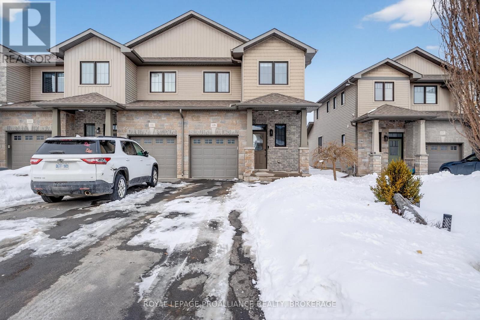 129 SIMURDA COURT, loyalist (amherstview), Ontario