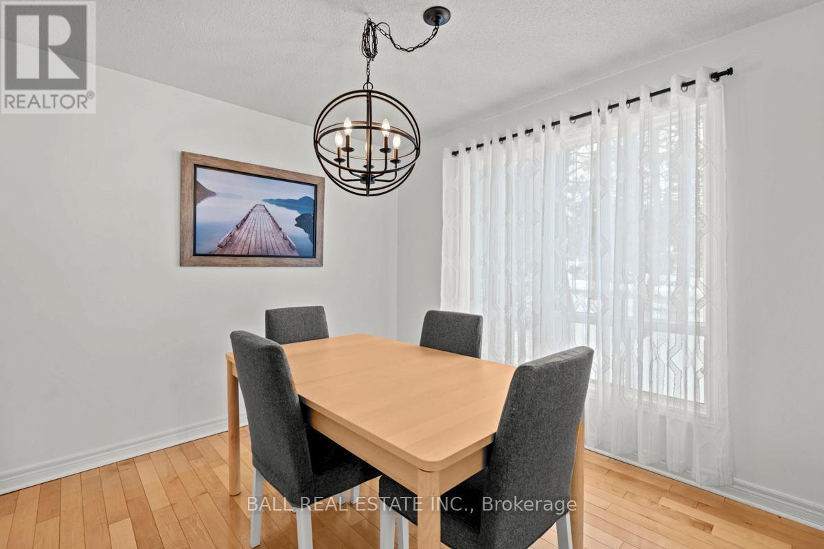 93 Facendi Drive, Peterborough (Monaghan Ward 2), Ontario  K9J 6V2 - Photo 9 - X12839186