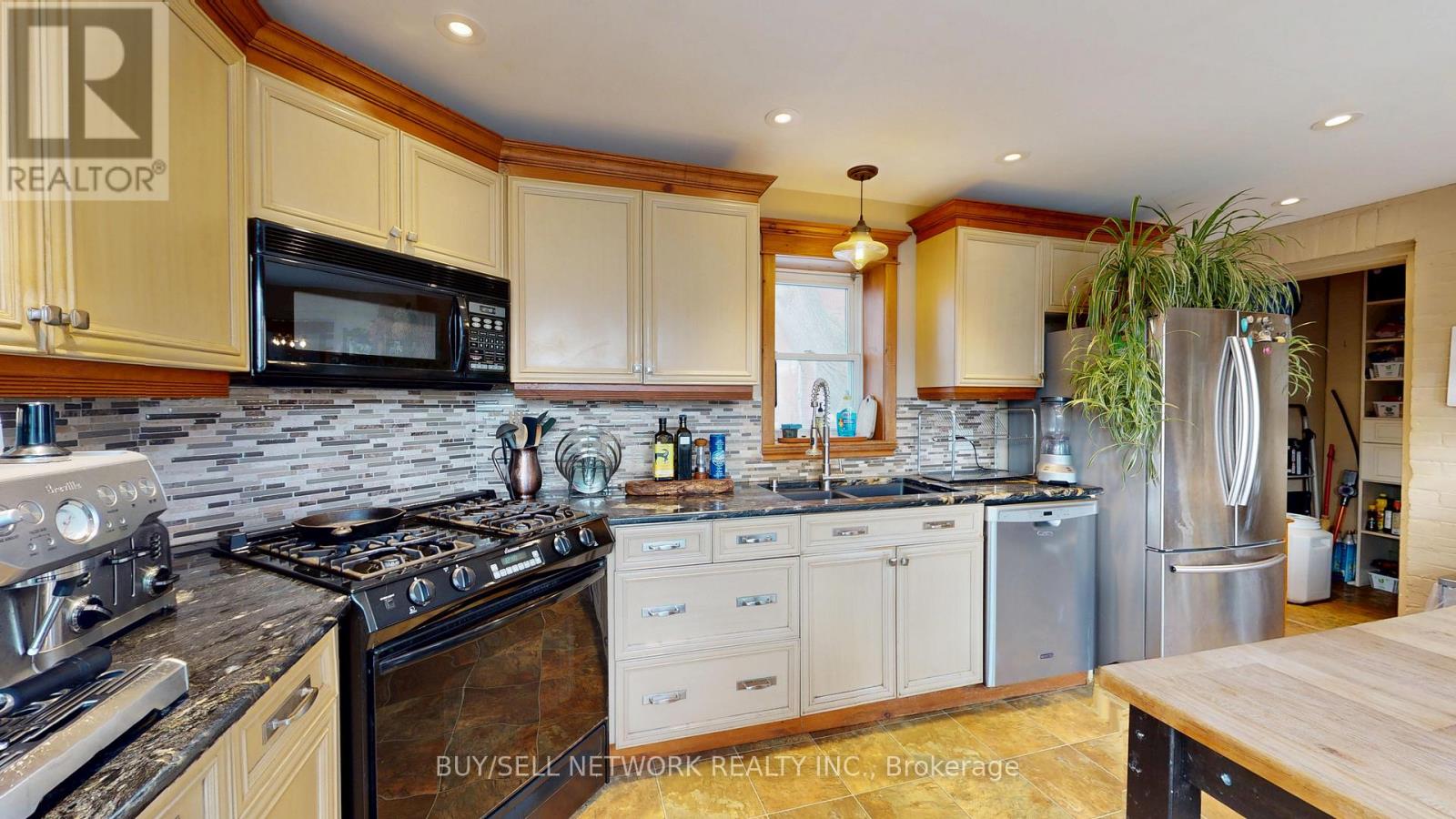 773 Aylmer Street N, Peterborough (Northcrest Ward 5), Ontario  K9H 3X7 - Photo 20 - X12839316