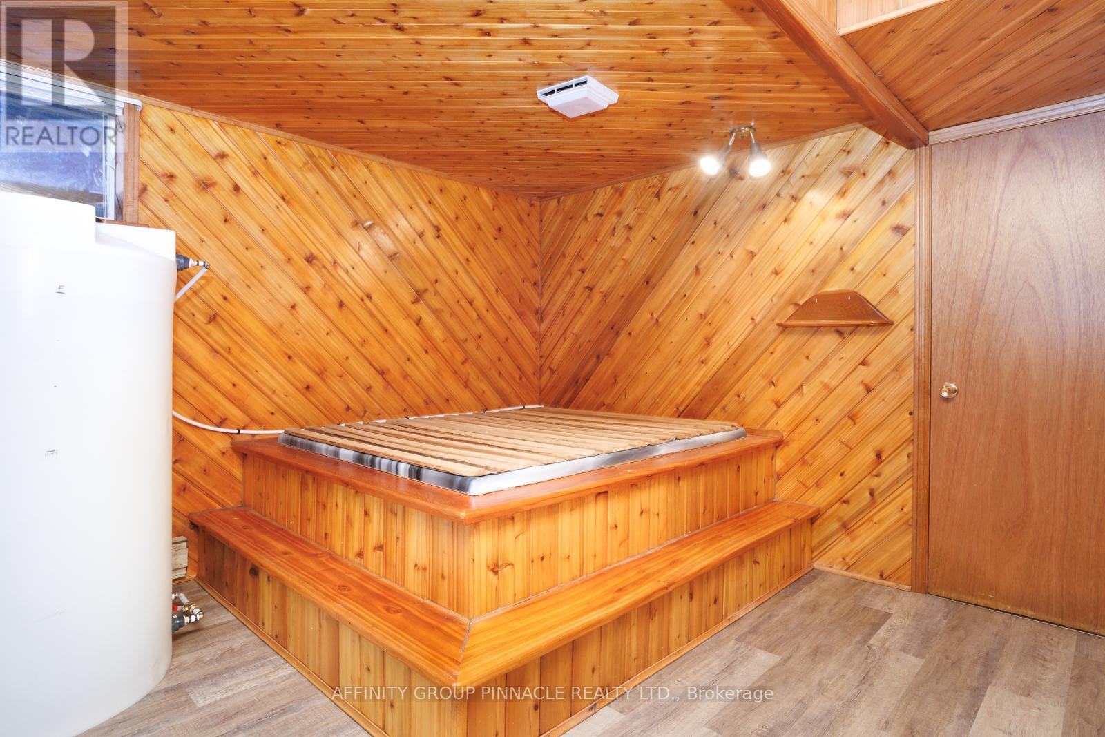 4055 35 Highway, Kawartha Lakes (Fenelon), Ontario  K0M 1A0 - Photo 31 - X12839490