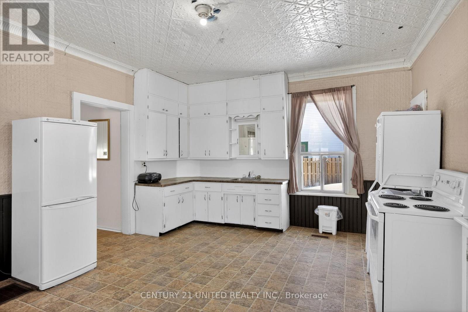 12 Mathison Street W, Havelock-Belmont-Methuen (Havelock), Ontario  K0L 1Z0 - Photo 16 - X12839522