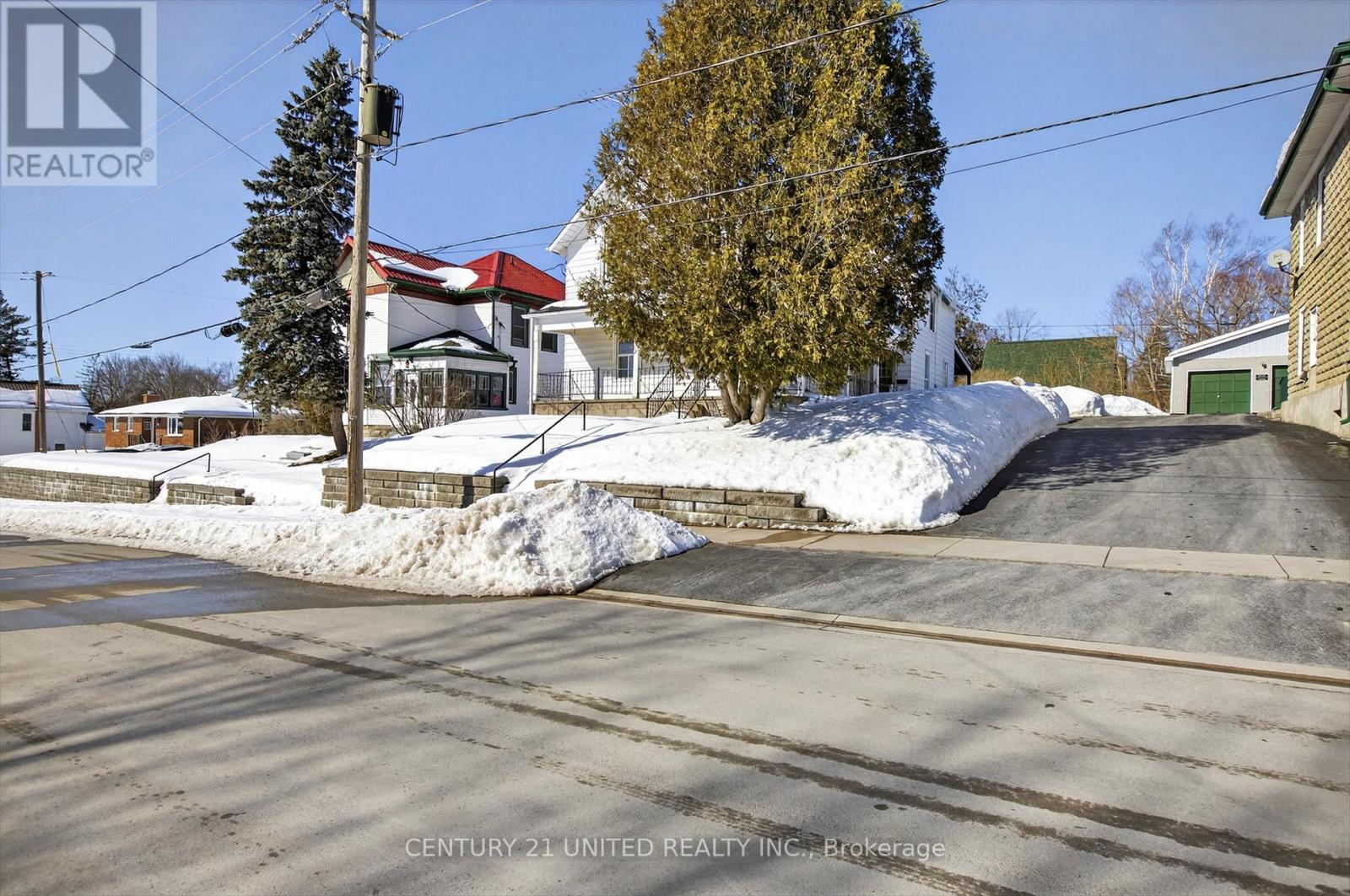 12 Mathison Street W, Havelock-Belmont-Methuen (Havelock), Ontario  K0L 1Z0 - Photo 4 - X12839522