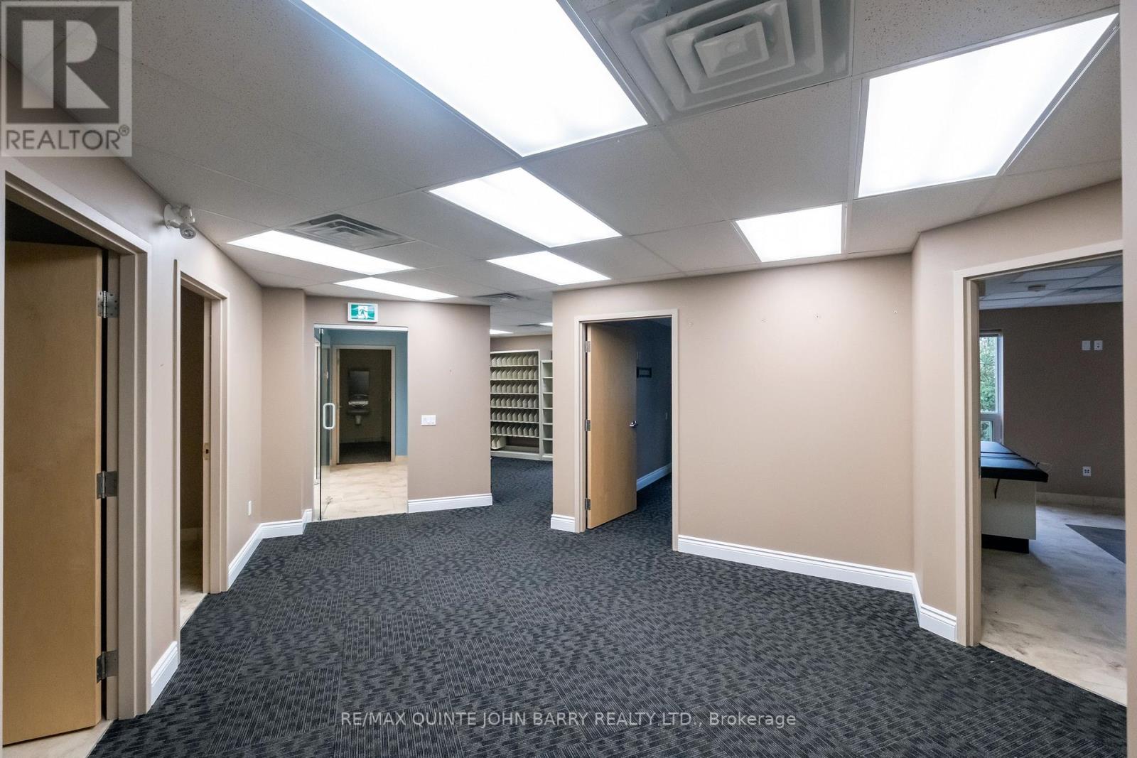 201 - 30 King Street, Quinte West (Trenton Ward), Ontario  K8V 6B1 - Photo 10 - X12839542