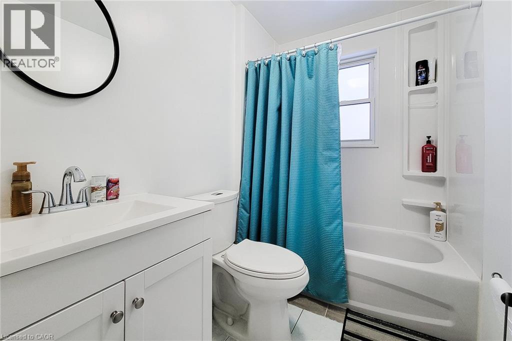 77 Tenth Avenue, Brantford, Ontario  N3S 1G5 - Photo 28 - 40809164