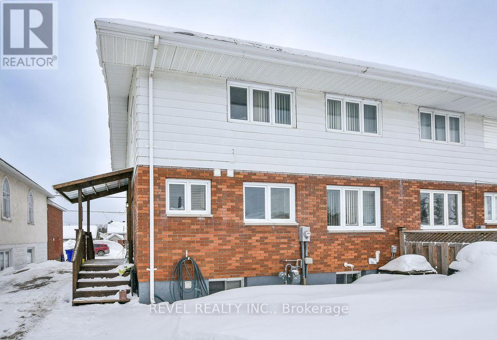 74 William Avenue, Timmins (Sp - Main Area), Ontario  P0N 1H0 - Photo 4 - T12839254