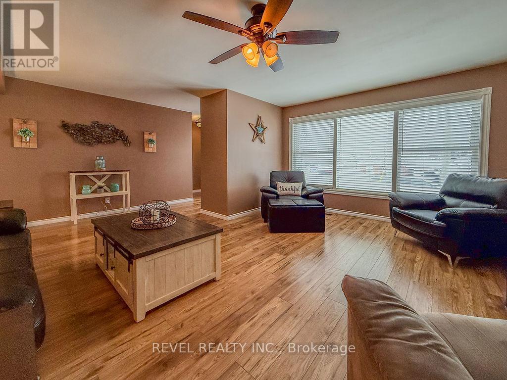 74 William Avenue, Timmins (Sp - Main Area), Ontario  P0N 1H0 - Photo 6 - T12839254