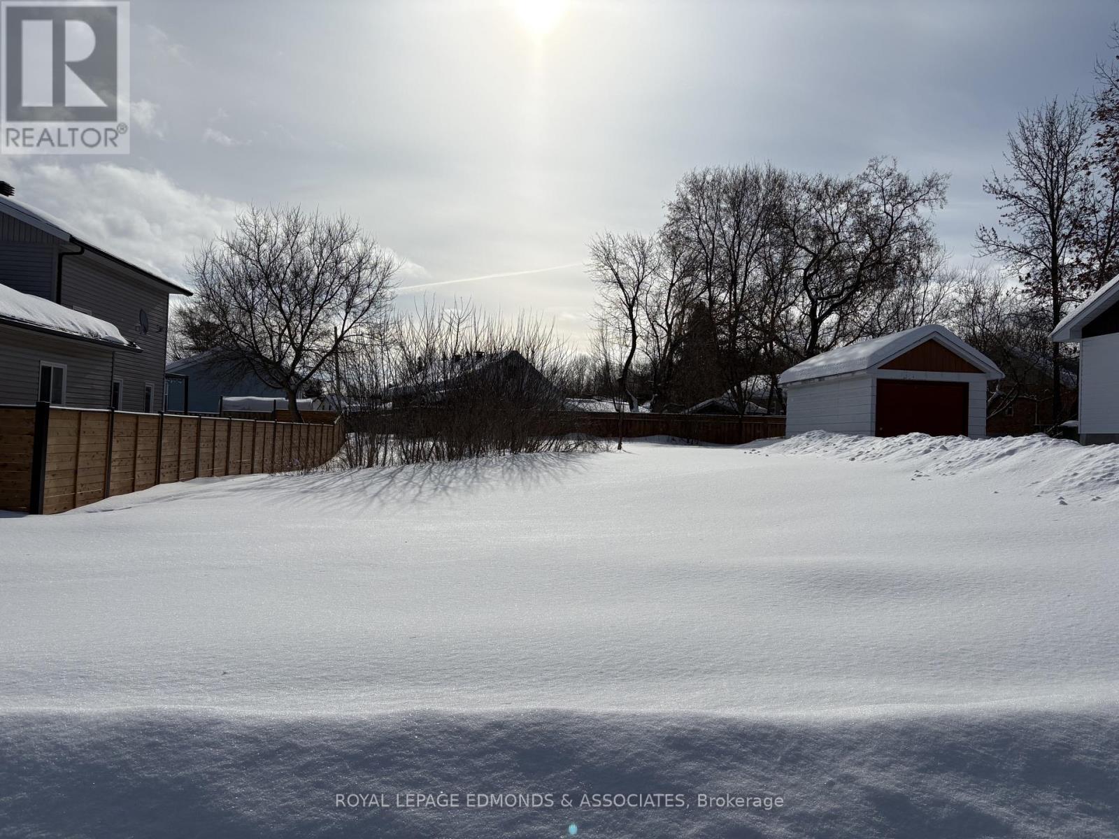 0 FLORA STREET, pembroke, Ontario