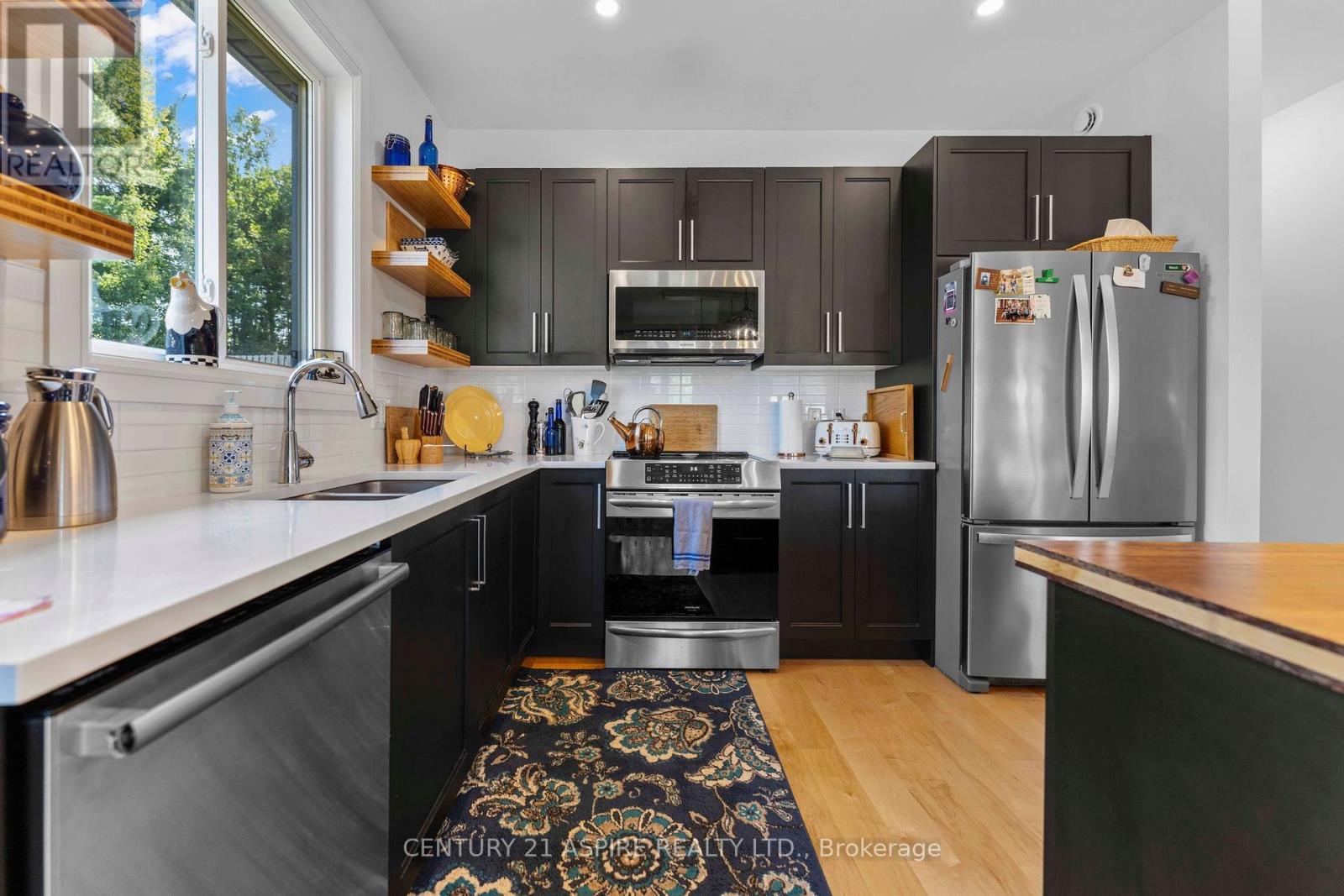 1002 Butler Boulevard, Petawawa, Ontario  K8H 0C8 - Photo 11 - X12839460