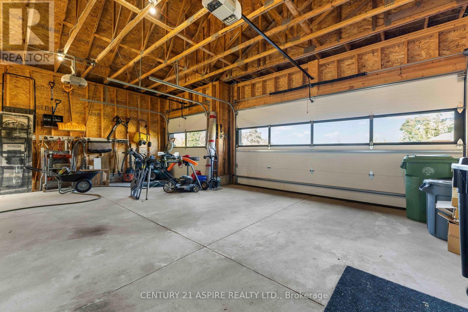 1002 Butler Boulevard, Petawawa, Ontario  K8H 0C8 - Photo 31 - X12839460