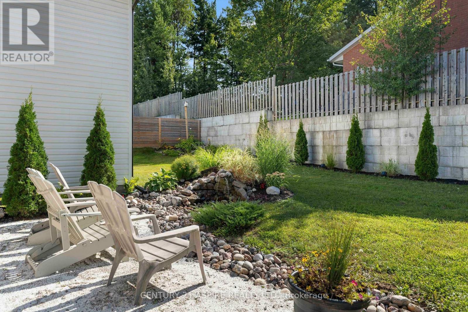 1002 Butler Boulevard, Petawawa, Ontario  K8H 0C8 - Photo 32 - X12839460