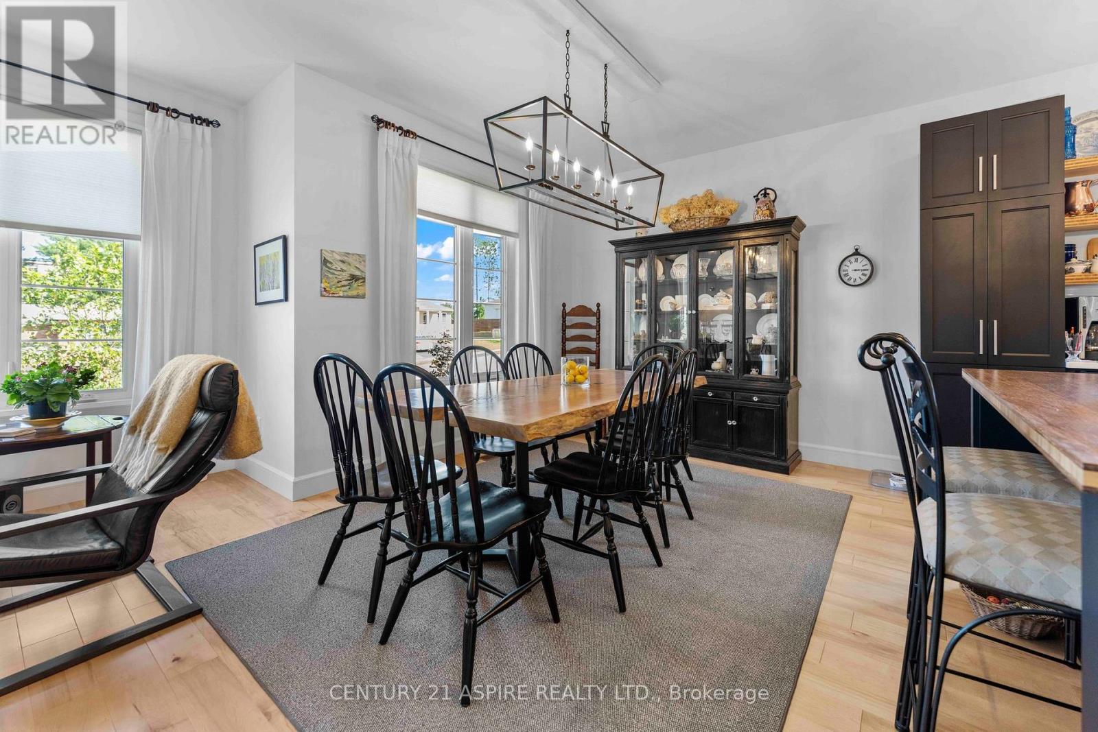 1002 Butler Boulevard, Petawawa, Ontario  K8H 0C8 - Photo 6 - X12839460