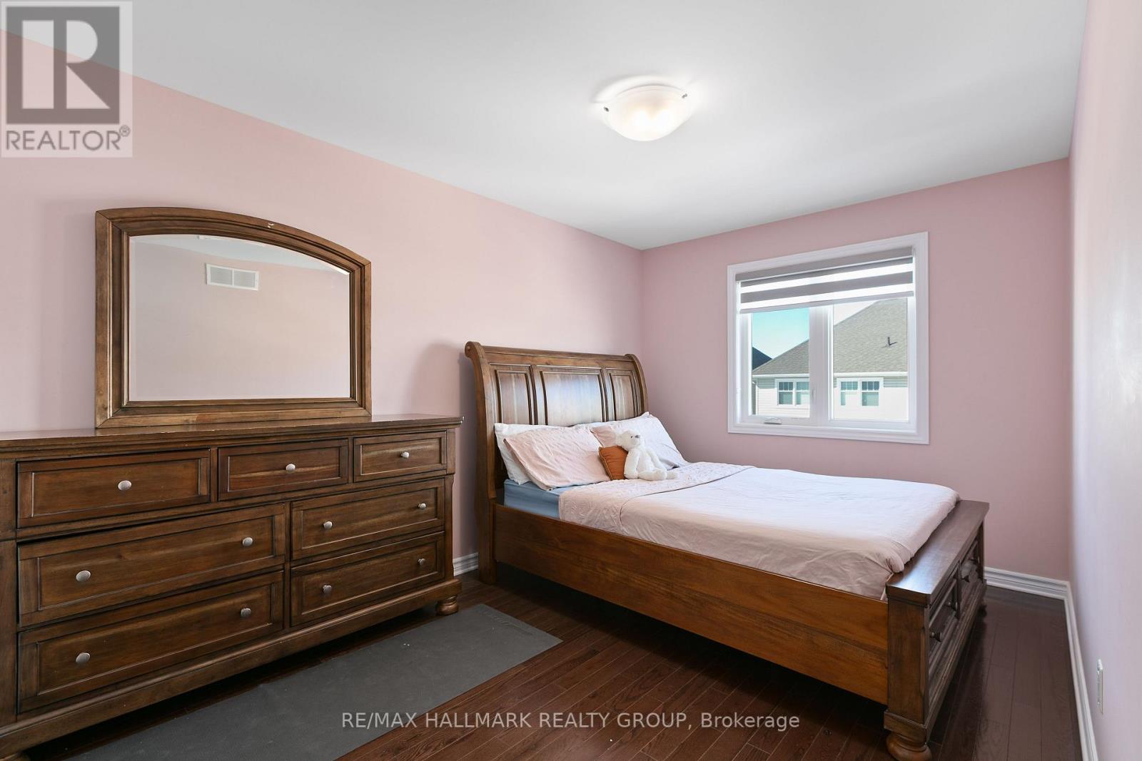 813 Miikana Road, Ottawa, Ontario  K1X 0G5 - Photo 30 - X12839202