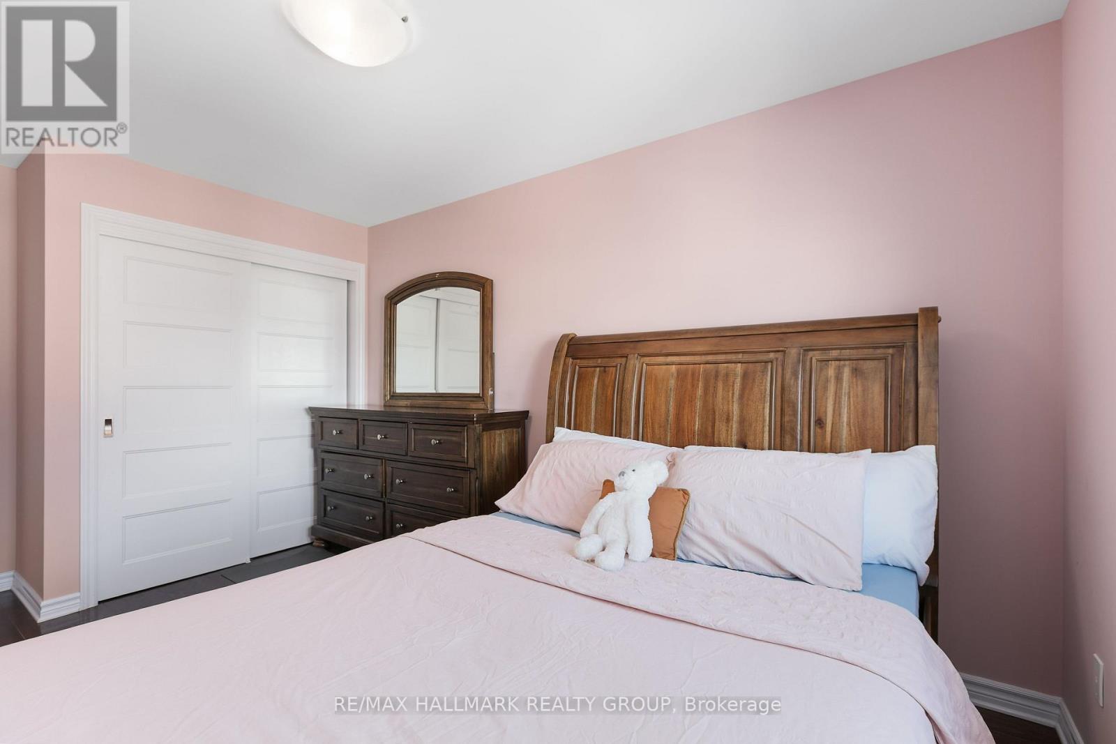 813 Miikana Road, Ottawa, Ontario  K1X 0G5 - Photo 31 - X12839202