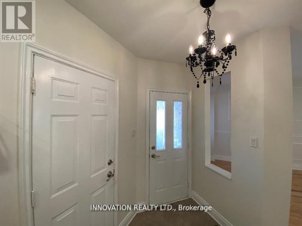 11 Cedar Park Street, Ottawa, Ontario  K2C 4C2 - Photo 4 - X12839230