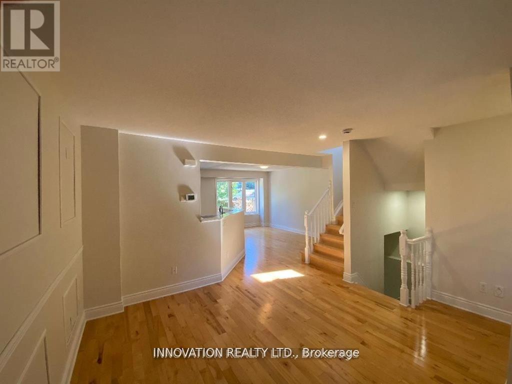 11 Cedar Park Street, Ottawa, Ontario  K2C 4C2 - Photo 6 - X12839230