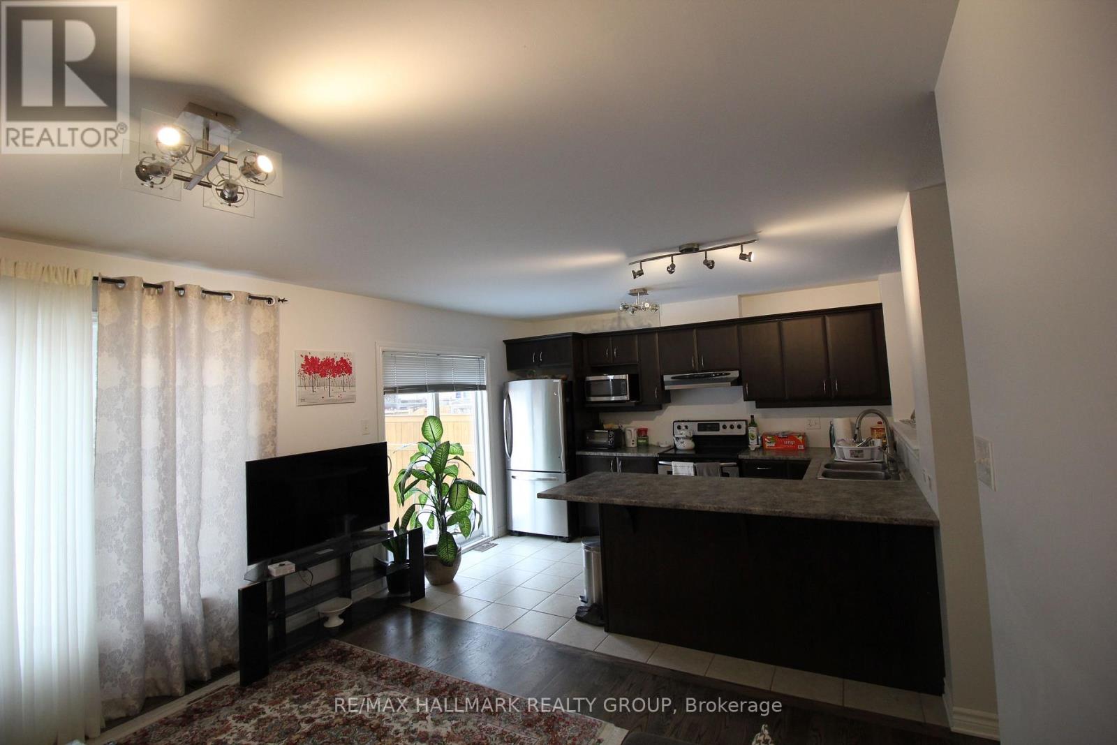 3617 Cambrian Road, Ottawa, Ontario  K2J 0S6 - Photo 5 - X12839292