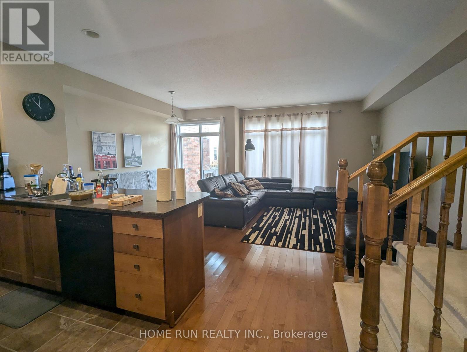 762 Bowercrest Crescent, Ottawa, Ontario  K1V 2K3 - Photo 4 - X12839312