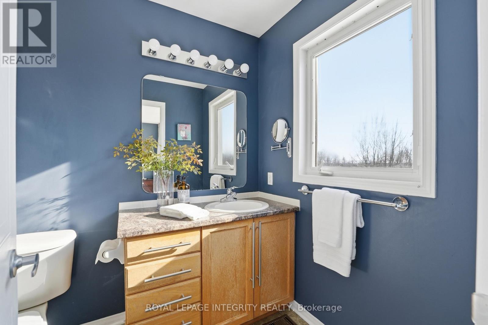356 Hillsboro Private, Ottawa, Ontario  K2M 3B1 - Photo 15 - X12839398