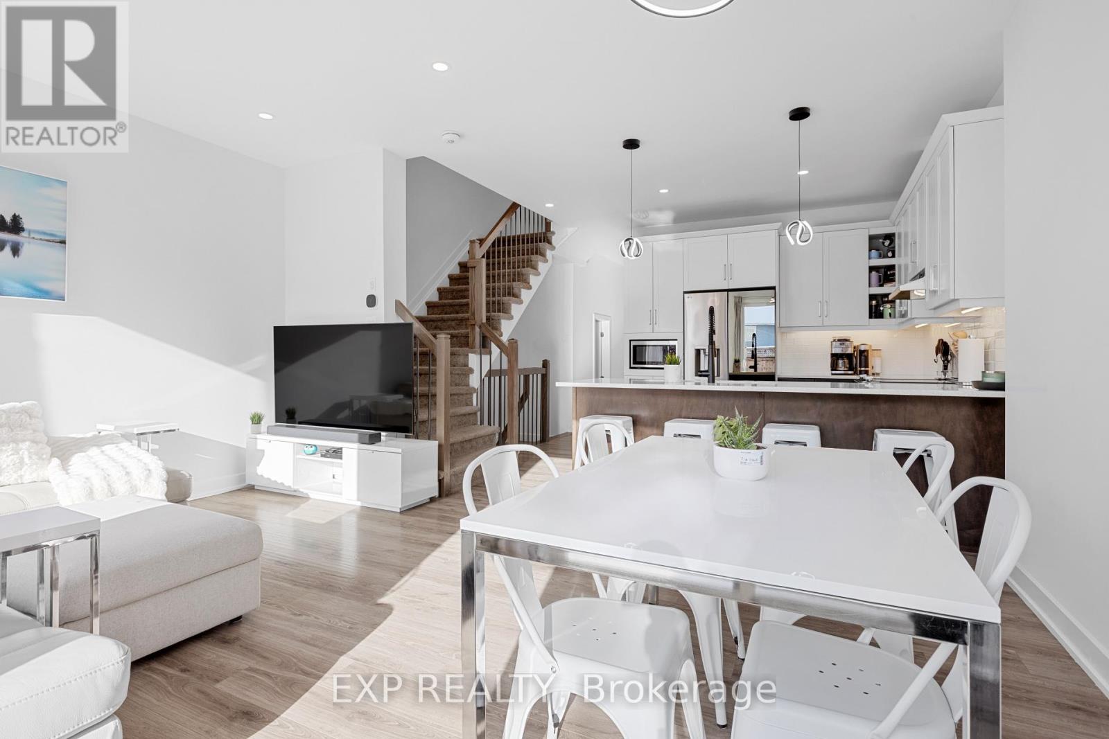 12 Charles Street, Carleton Place, Ontario  K7C 2Y1 - Photo 11 - X12839530