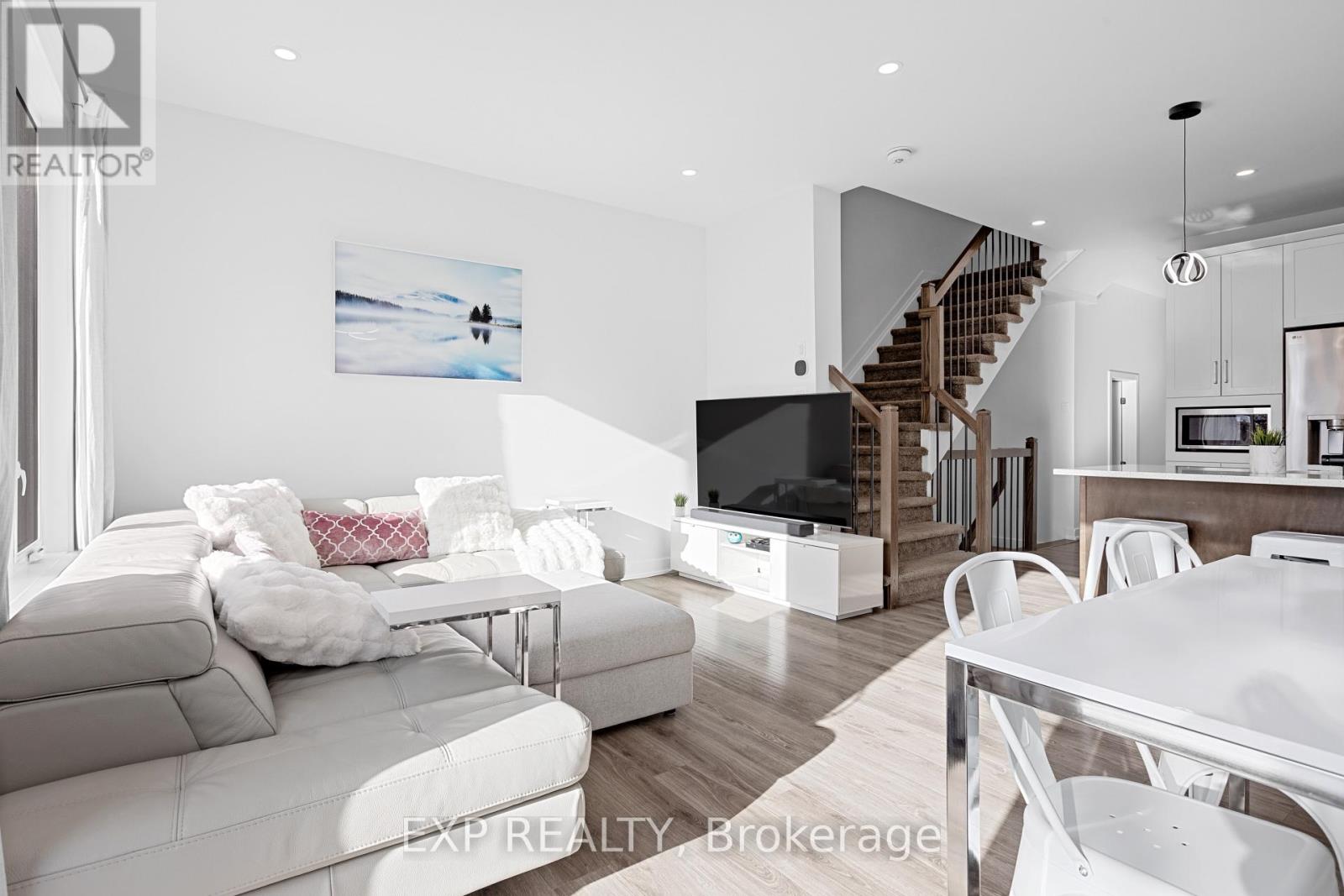 12 Charles Street, Carleton Place, Ontario  K7C 2Y1 - Photo 13 - X12839530