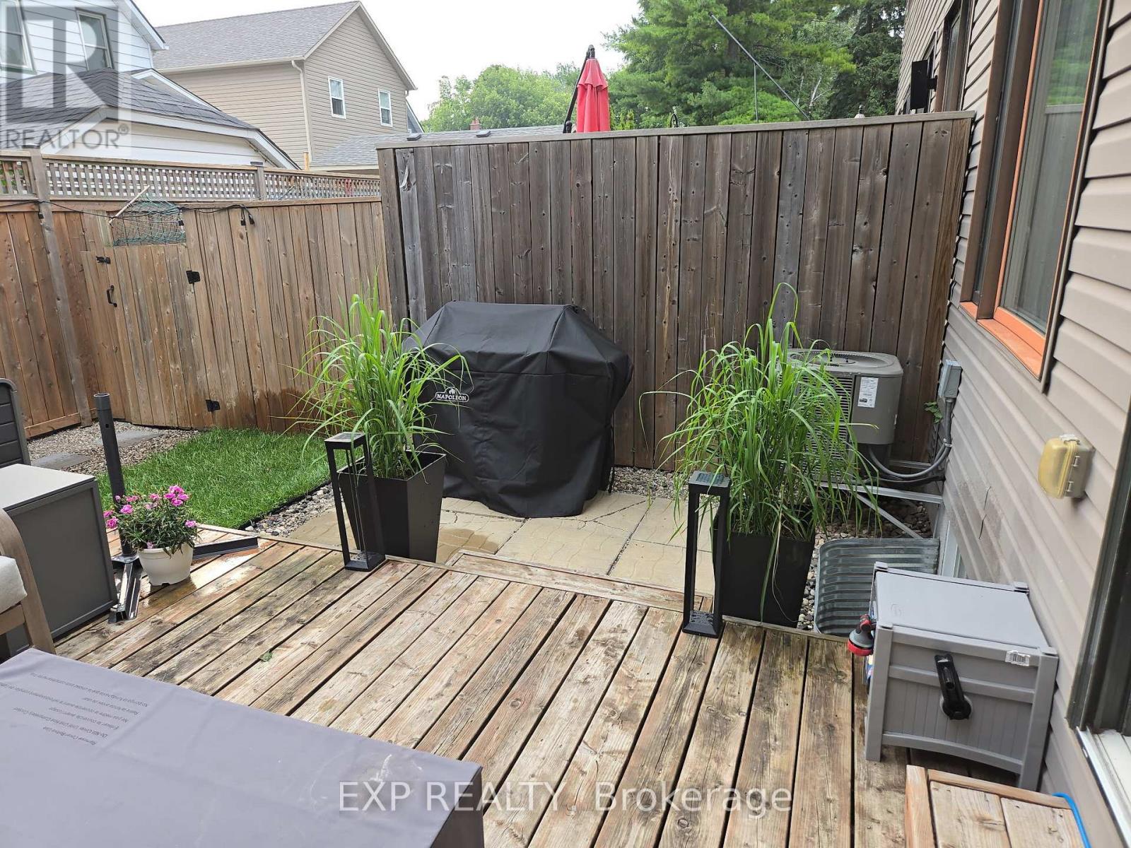 12 Charles Street, Carleton Place, Ontario  K7C 2Y1 - Photo 27 - X12839530