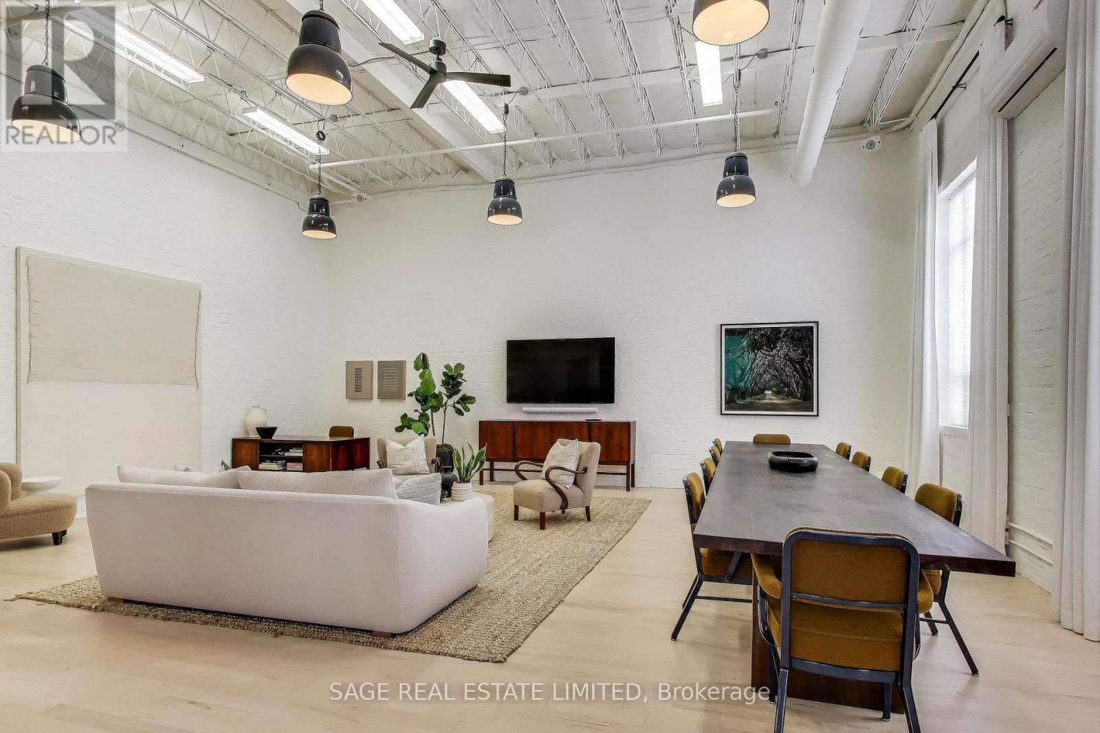 102A - 245 CARLAW AVENUE, Toronto, Ontario