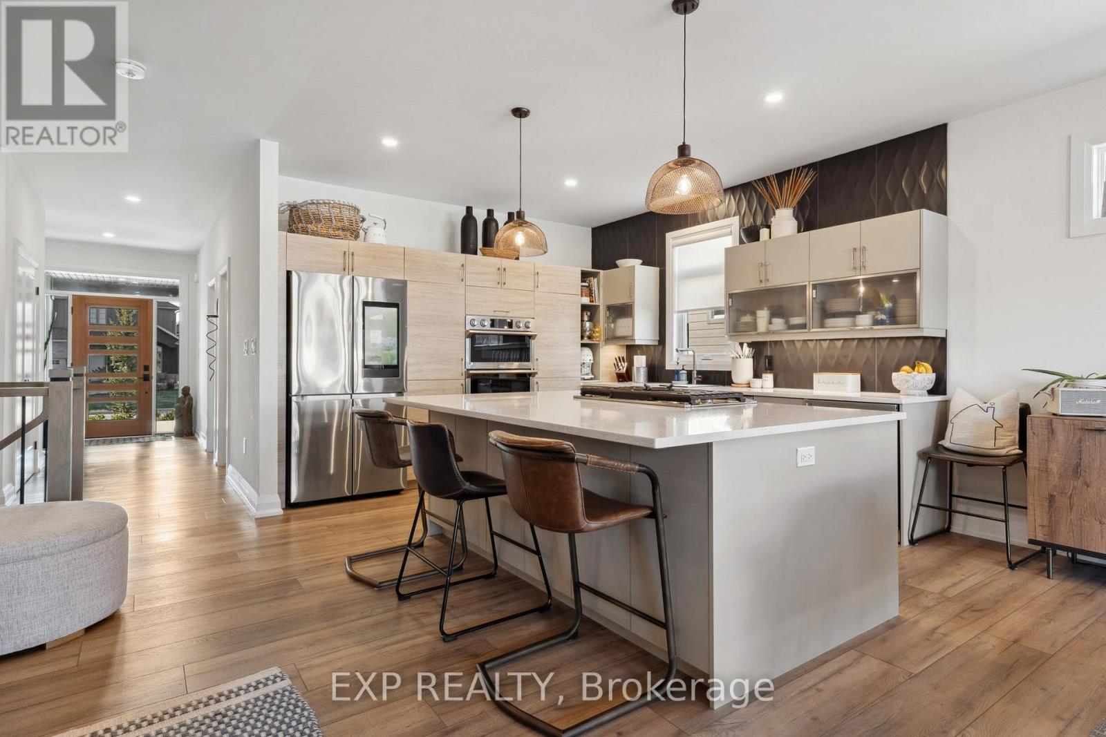 3598 Canfield Crescent, Fort Erie (Black Creek), Ontario  L0S 1S0 - Photo 13 - X12839394