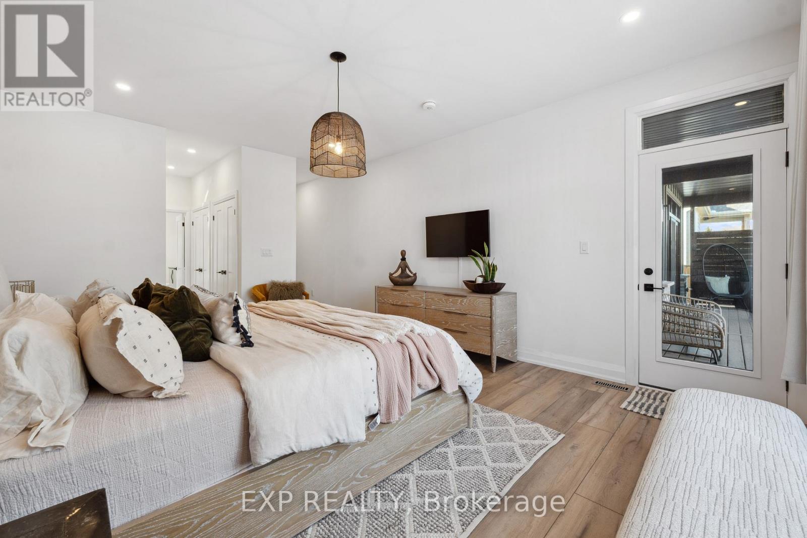 3598 Canfield Crescent, Fort Erie (Black Creek), Ontario  L0S 1S0 - Photo 26 - X12839394