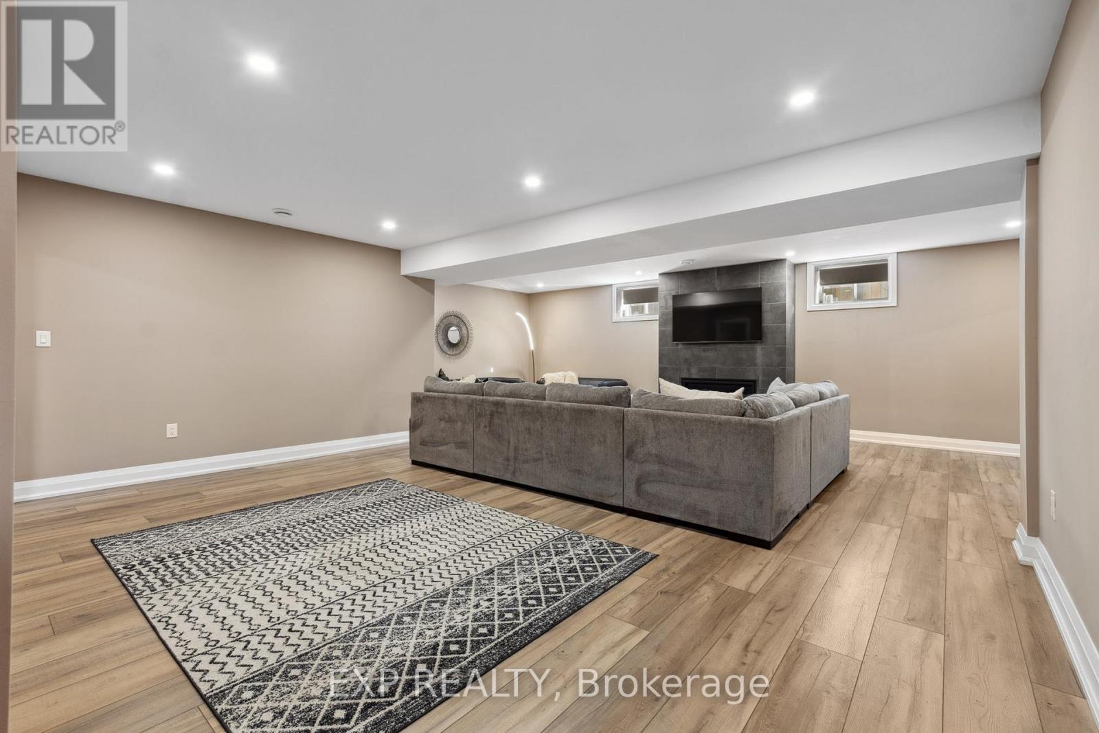 3598 Canfield Crescent, Fort Erie (Black Creek), Ontario  L0S 1S0 - Photo 29 - X12839394