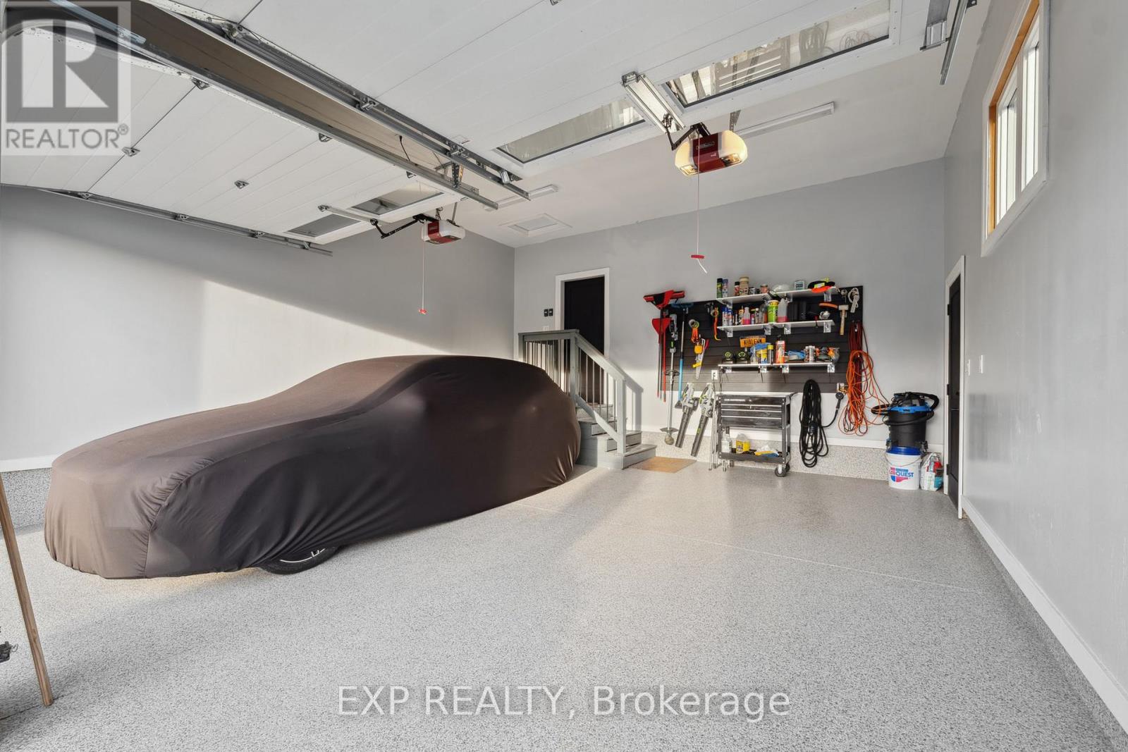 3598 Canfield Crescent, Fort Erie (Black Creek), Ontario  L0S 1S0 - Photo 42 - X12839394