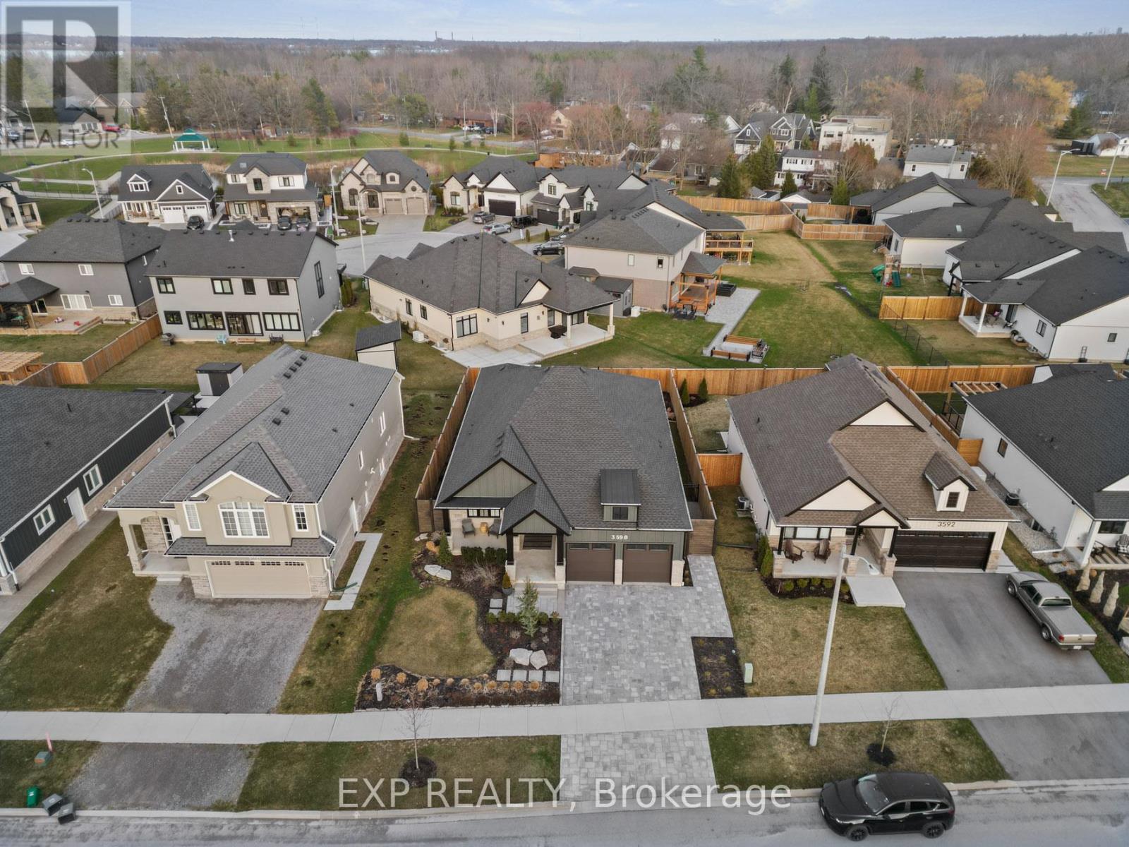 3598 Canfield Crescent, Fort Erie (Black Creek), Ontario  L0S 1S0 - Photo 43 - X12839394