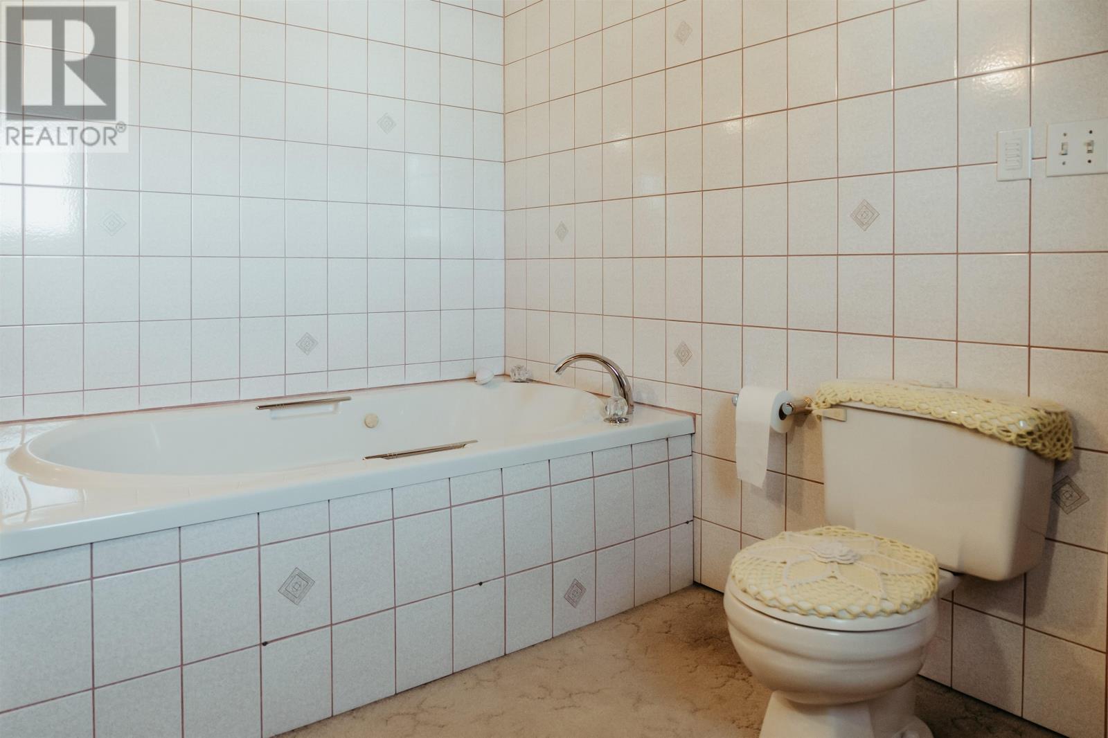 996 Redditt Rd, Kenora, Ontario  P9N 0E3 - Photo 26 - TB2600340