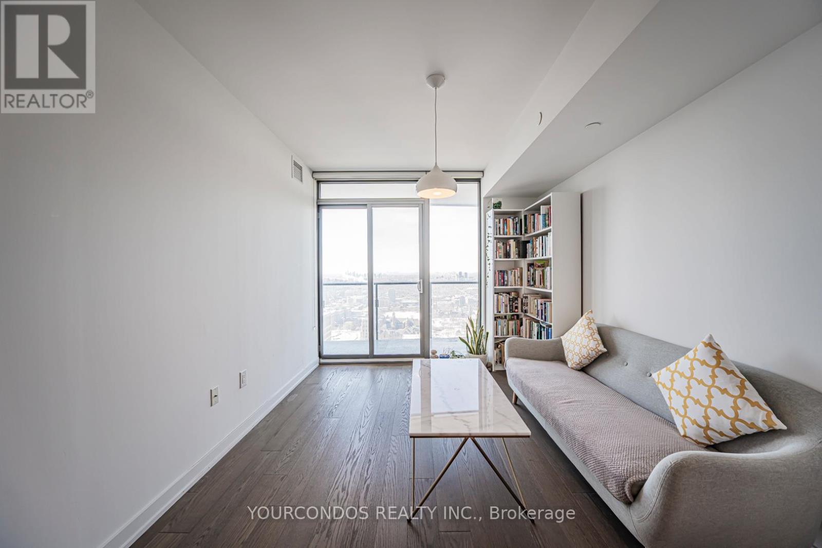 4206 - 11 Wellesley Street W, Toronto, Ontario  M4Y 0G4 - Photo 15 - C12839210