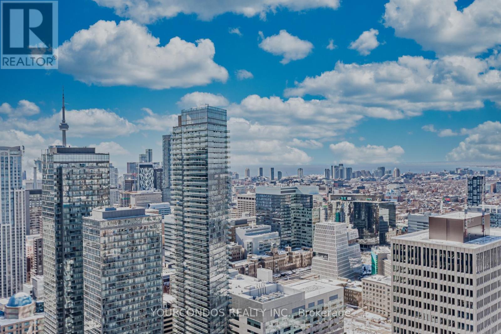 4206 - 11 Wellesley Street W, Toronto, Ontario  M4Y 0G4 - Photo 2 - C12839210