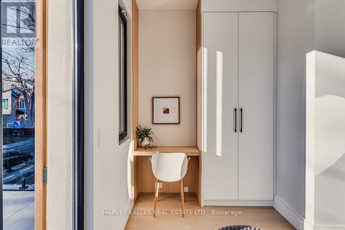 179 Palmerston Avenue, Toronto, Ontario  M6J 2J3 - Photo 24 - C12839228