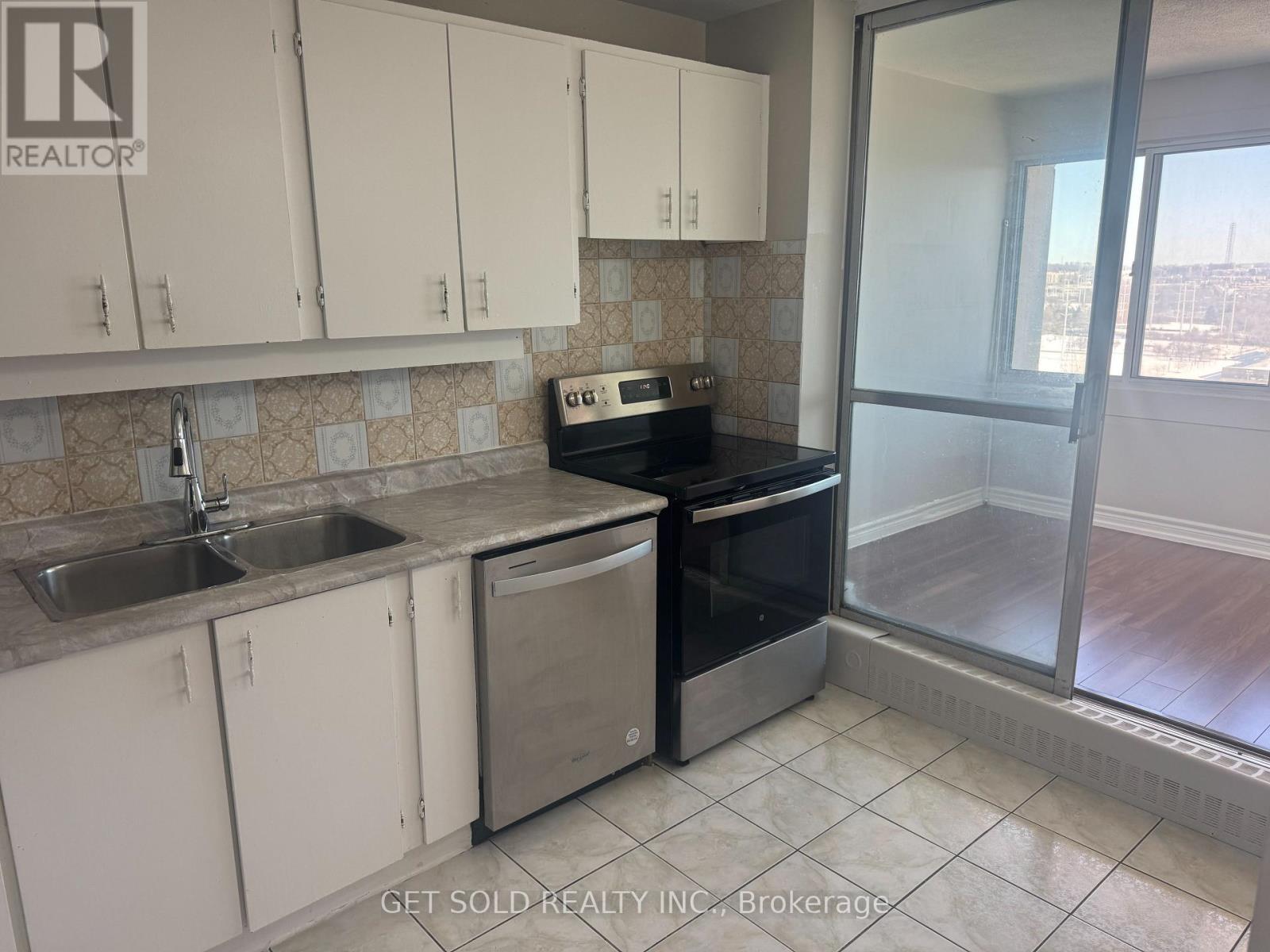 2106 - 715 Don Mills Road, Toronto, Ontario  M3C 1S5 - Photo 5 - C12839242