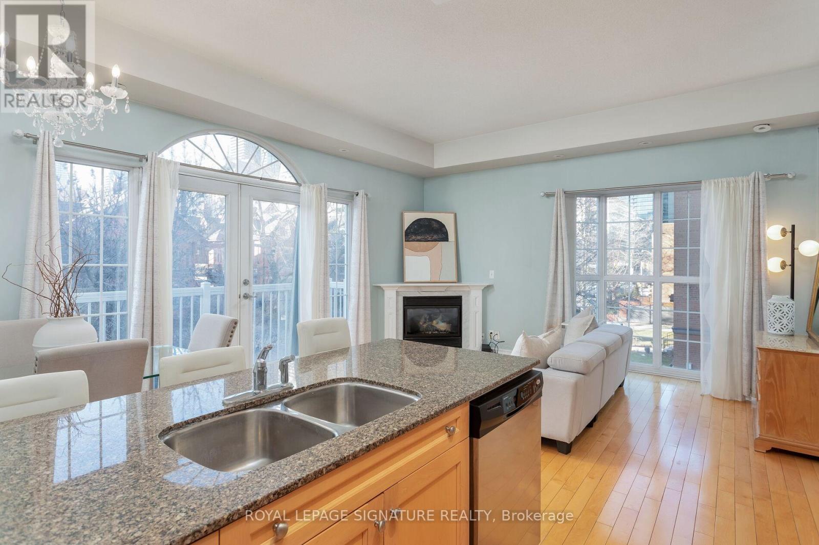 M8 - 539 Jarvis Street, Toronto (North St. James Town), Ontario  M4Y 2H7 - Photo 2 - C12839248