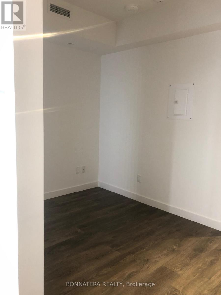 1103 - 215 Queen Street W, Toronto, Ontario  M5V 0P5 - Photo 14 - C12839256