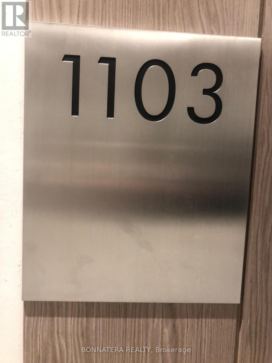 1103 - 215 Queen Street W, Toronto, Ontario  M5V 0P5 - Photo 2 - C12839256