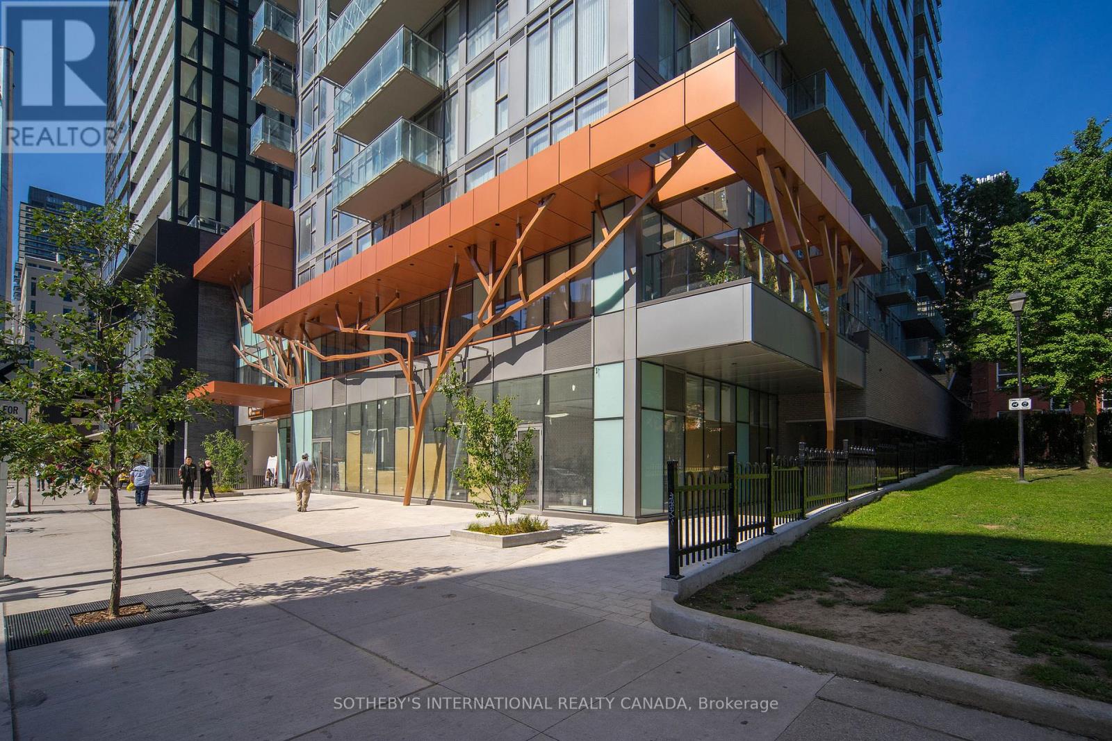 PH10 - 50 WELLESLEY STREET E, Toronto, Ontario