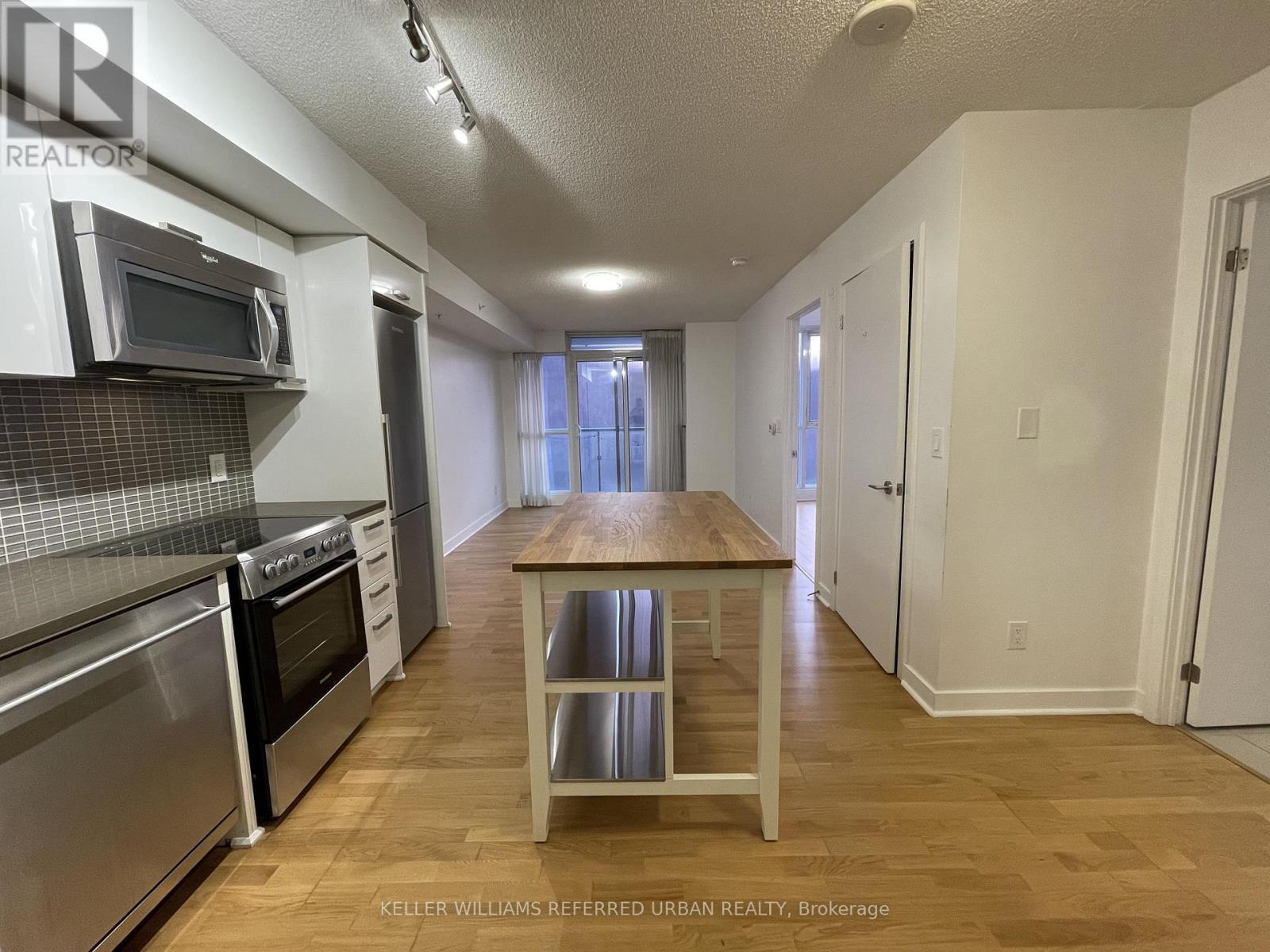 519 - 295 ADELAIDE STREET W, Toronto, Ontario