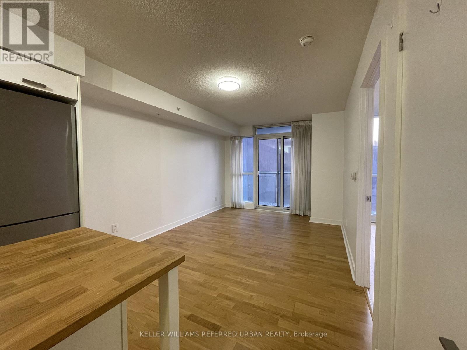 519 - 295 Adelaide Street W, Toronto, Ontario  M5V 0L4 - Photo 3 - C12839294