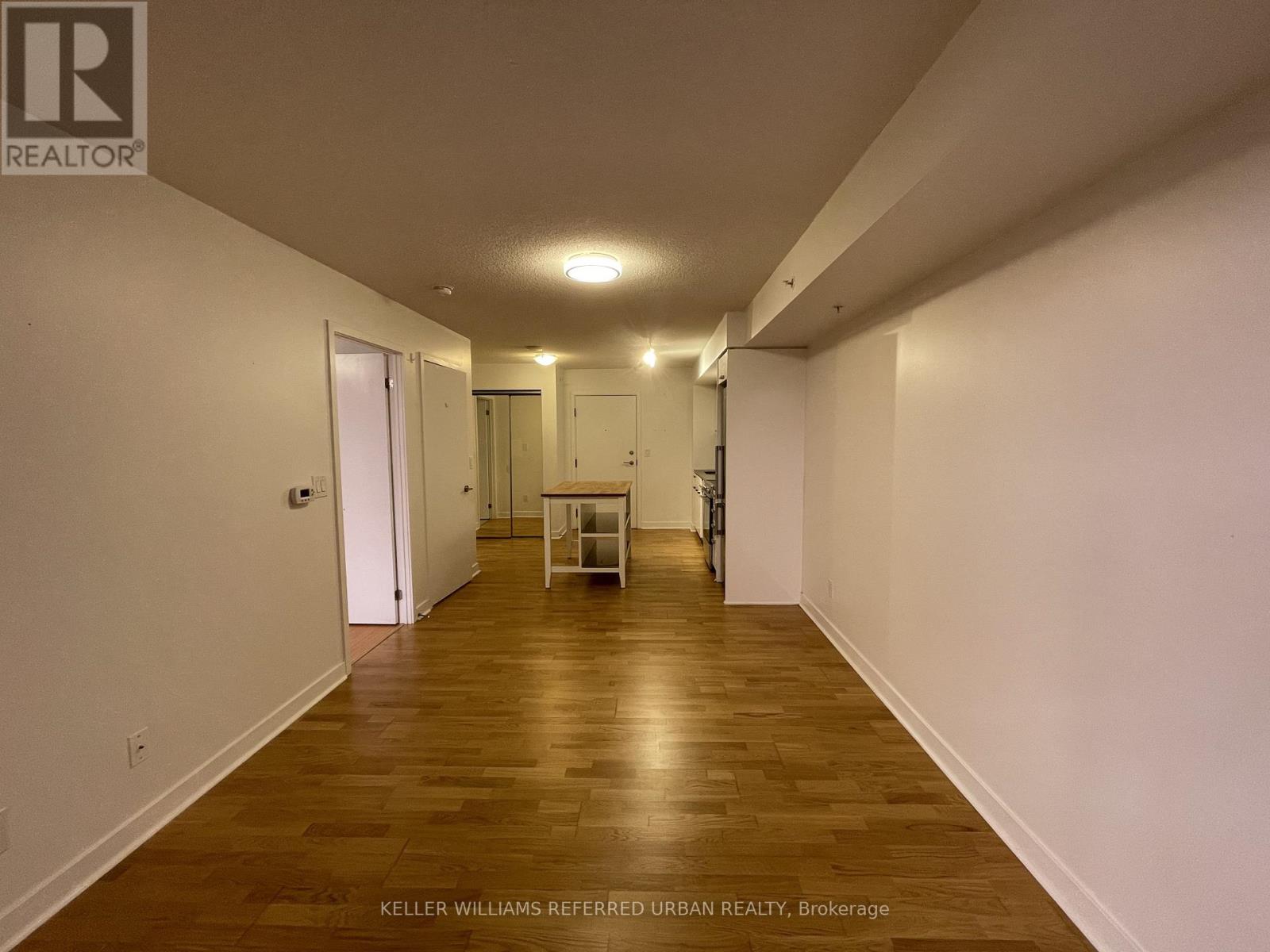 519 - 295 Adelaide Street W, Toronto, Ontario  M5V 0L4 - Photo 4 - C12839294