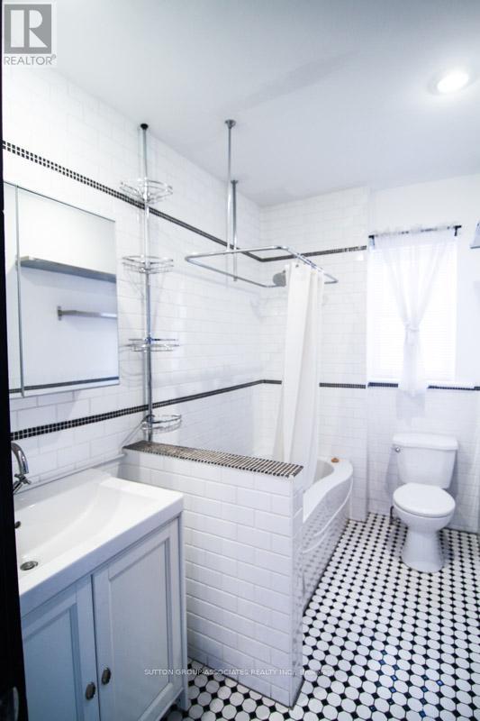 2 - 76 Orchard View Boulevard, Toronto, Ontario  M4R 1C2 - Photo 8 - C12839310