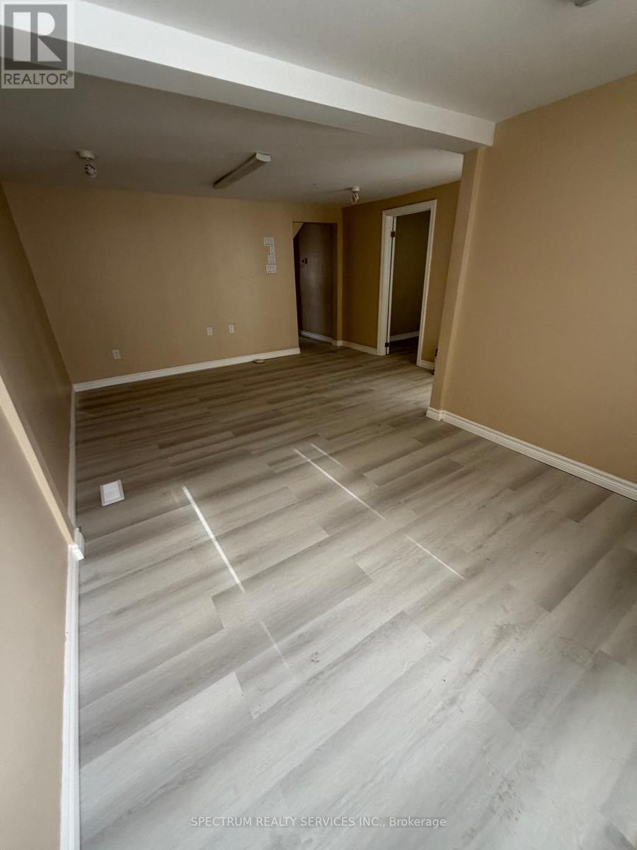 698 Sheppard Avenue W, Toronto, Ontario  M3H 2S6 - Photo 10 - C12839346