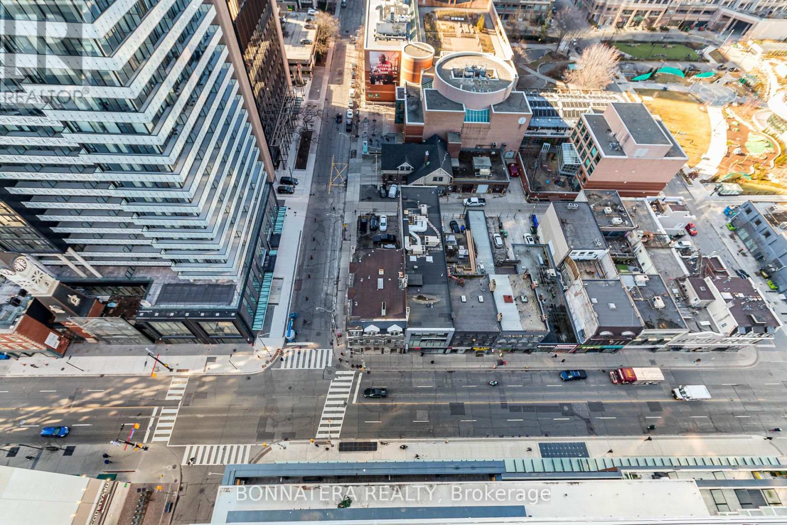 2113 - 501 Yonge Street, Toronto, Ontario  M4Y 0G8 - Photo 46 - C12839356