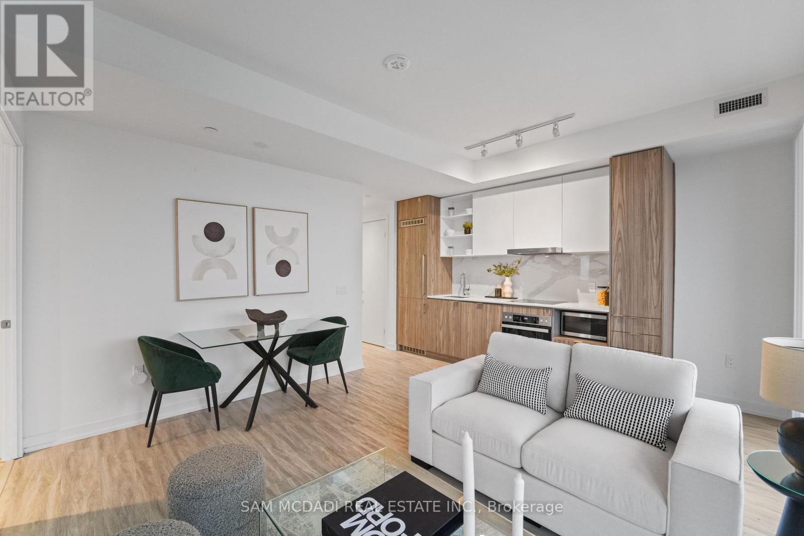 6005 - 55 Cooper Street, Toronto, Ontario  M5E 0G1 - Photo 12 - C12839372