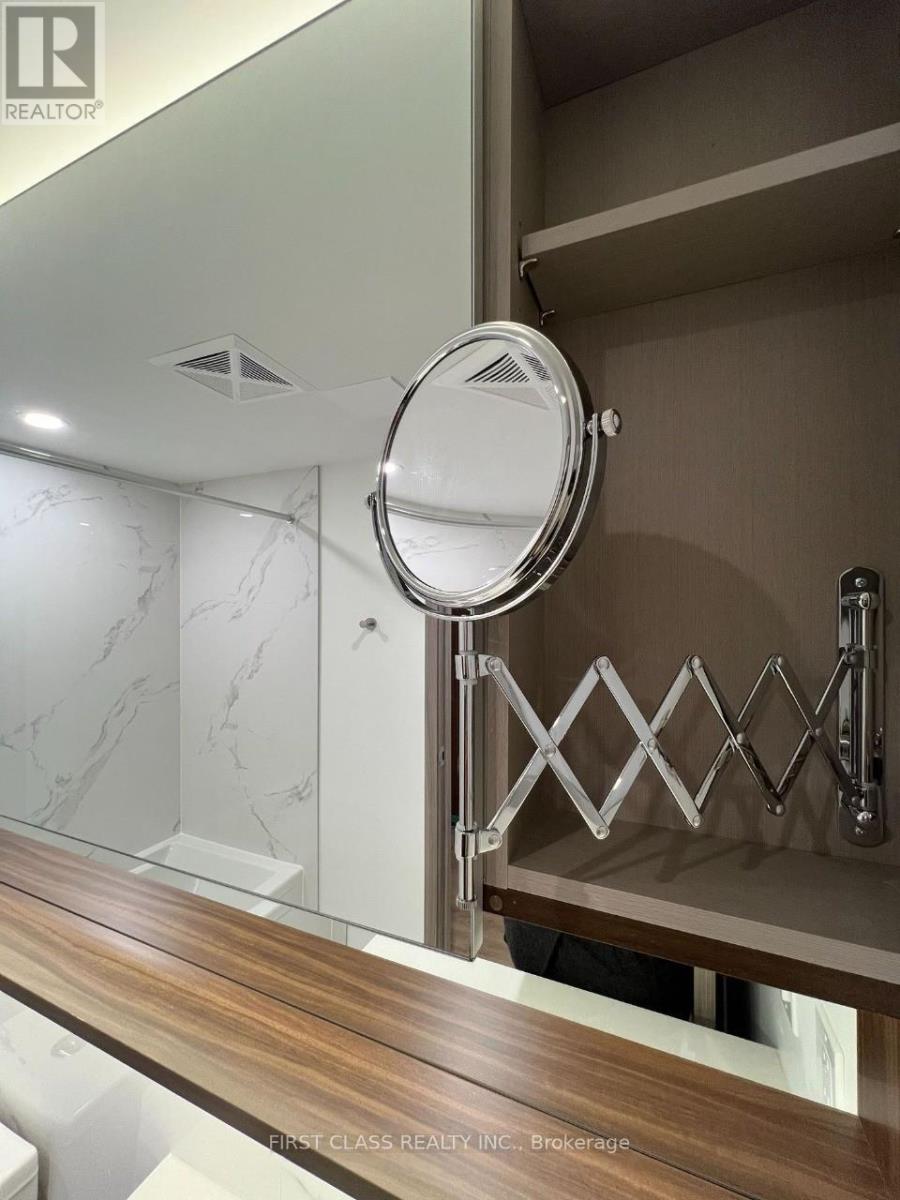 1907 - 38 Widmer Street, Toronto, Ontario  M5V 0P7 - Photo 19 - C12839410