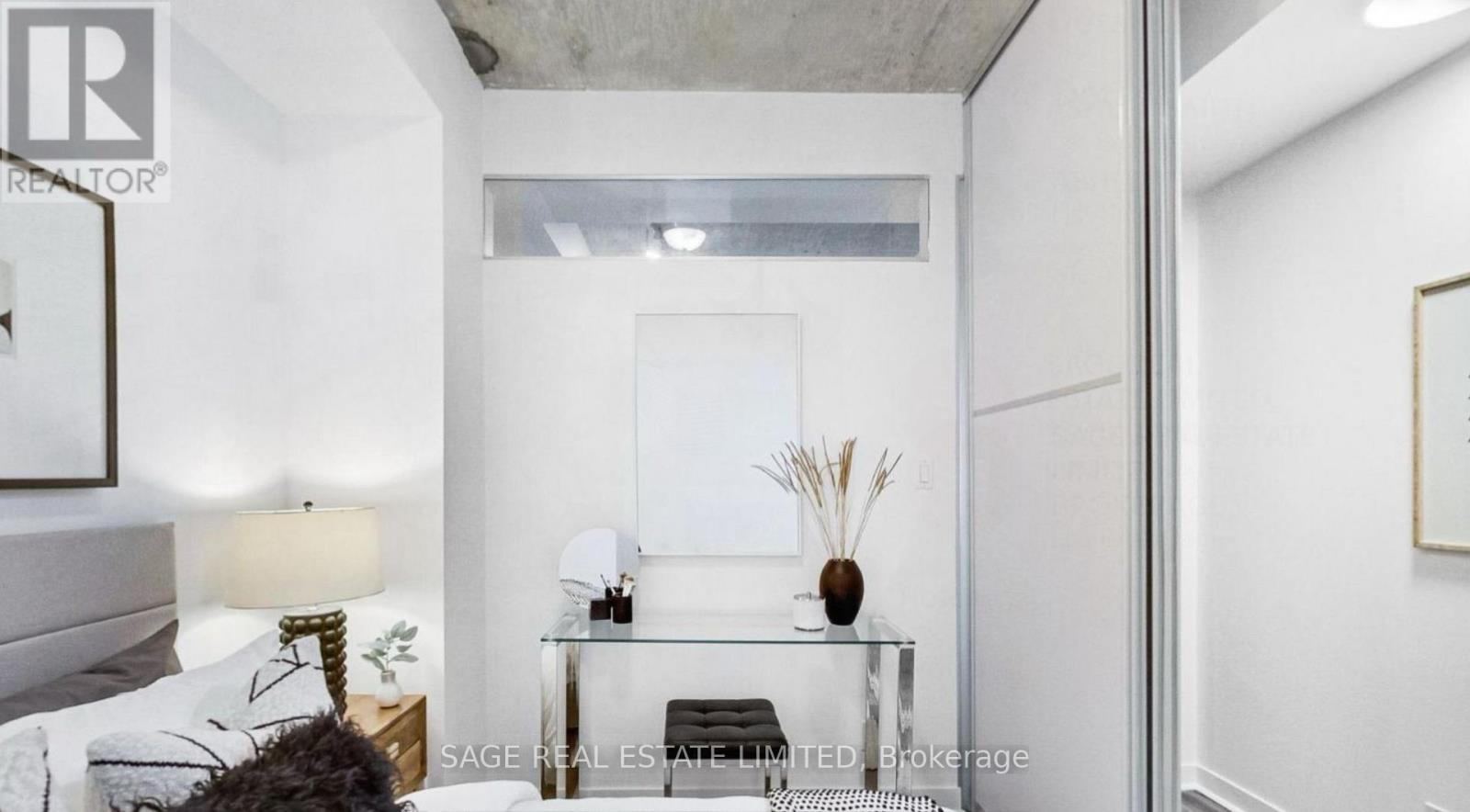 208 - 127 Queen Street E, Toronto, Ontario  M5C 1S3 - Photo 15 - C12839518